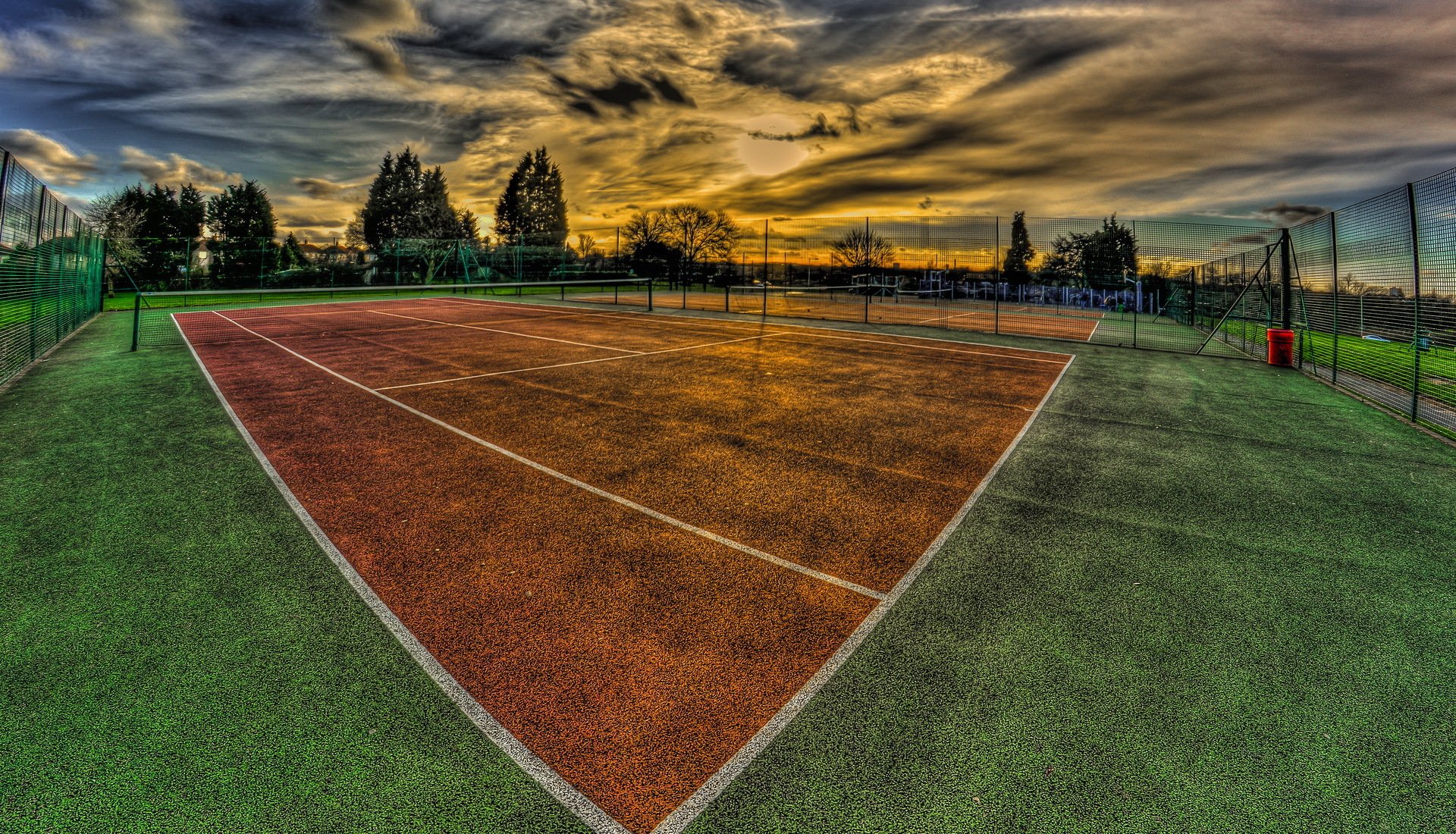 court coucher de soleil sport