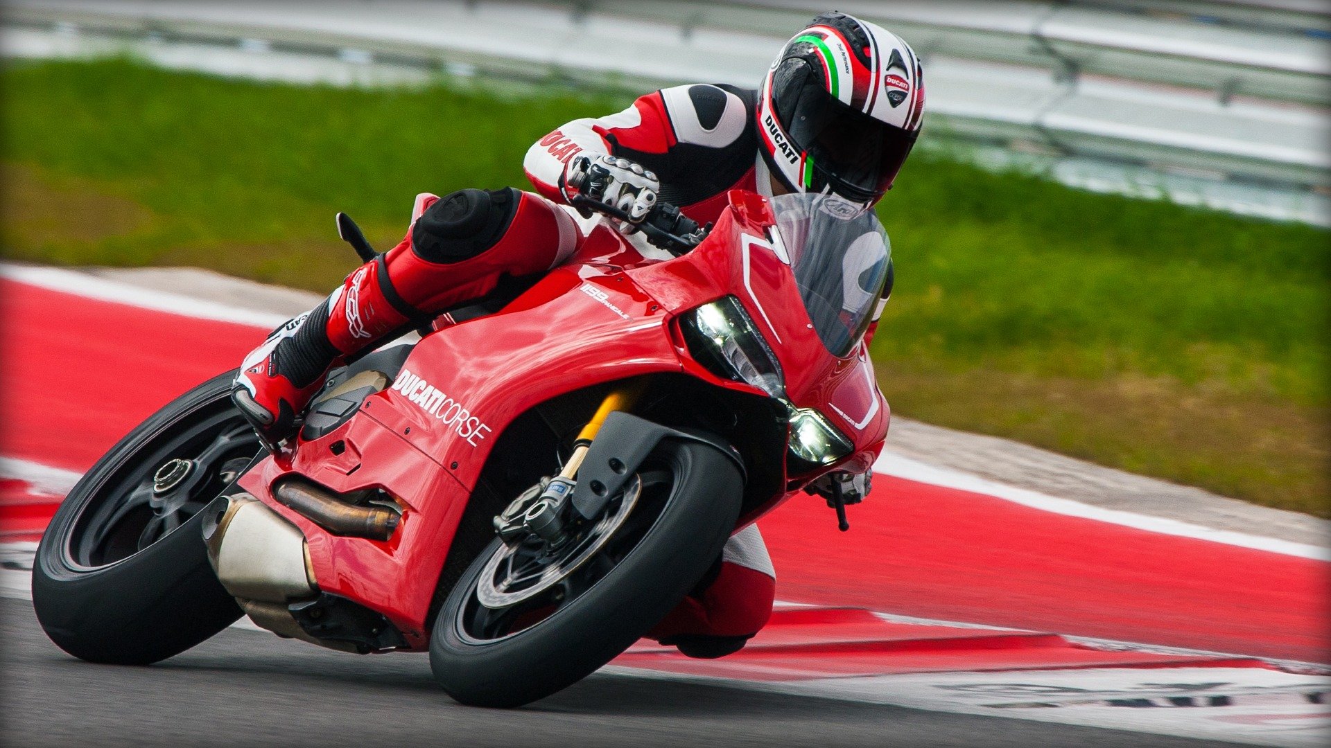 ducati 1199 panigale r 2013