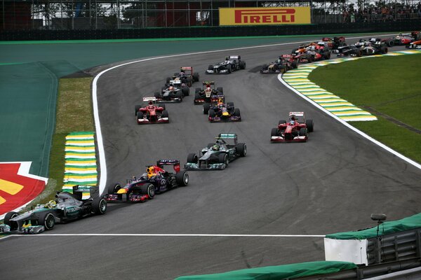 There is a motor vehicle race in Formula 1