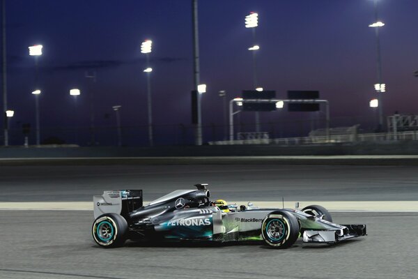 Coche Mercedes fórmula 1