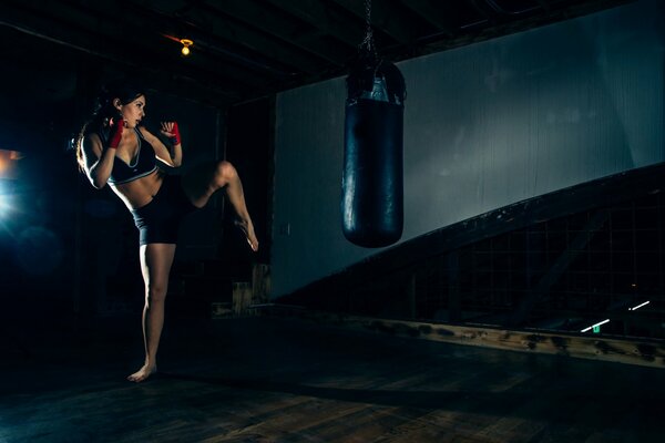 Fille et le sport est cool