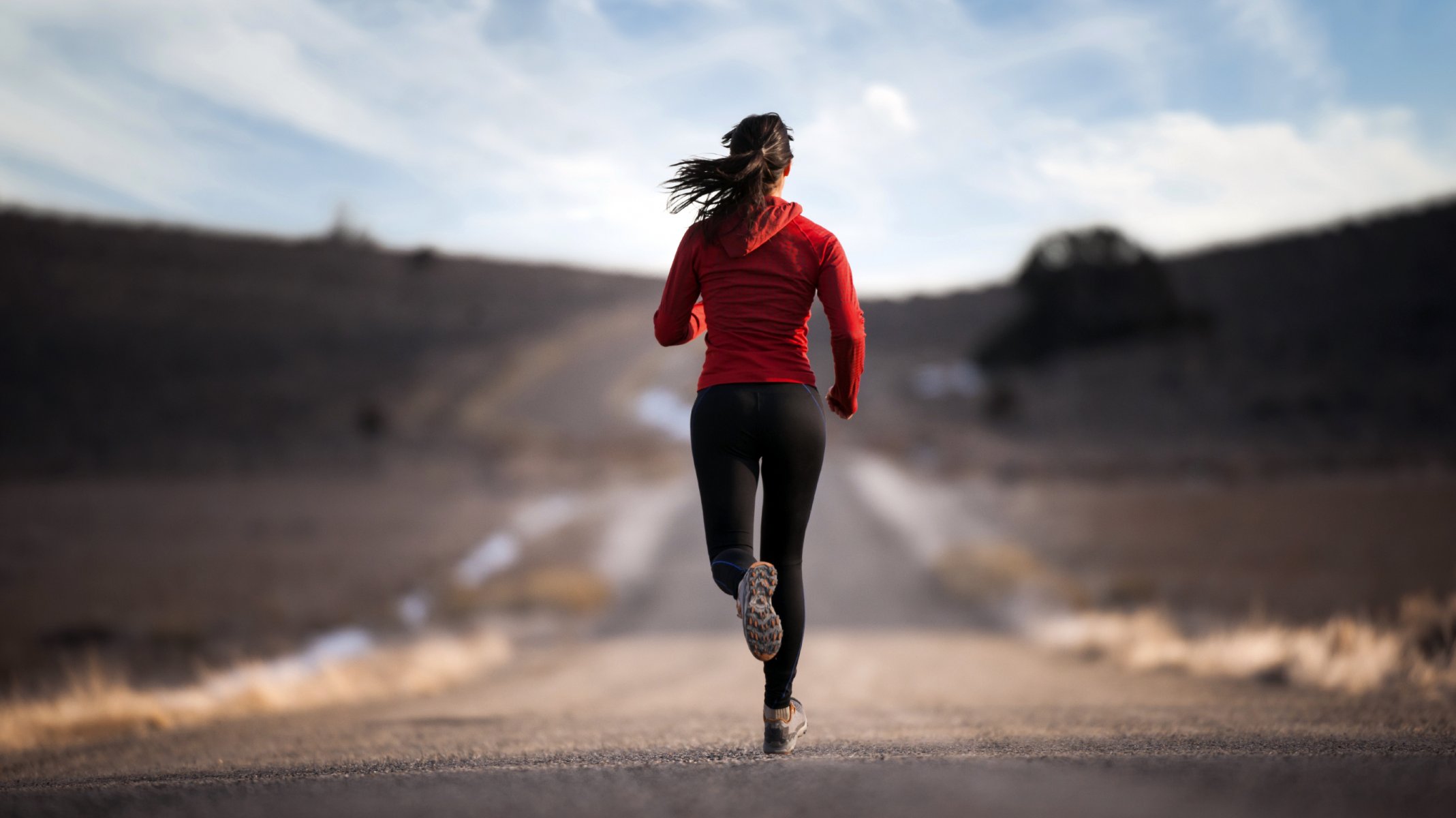 actividad correr chica carretera deportes entrenamiento