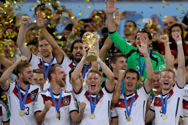Selección de fútbol de Alemania gana la Copa del mundo