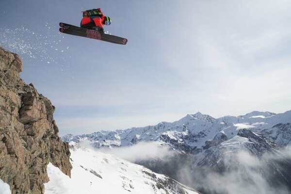 Freeride ski dans les Montagnes