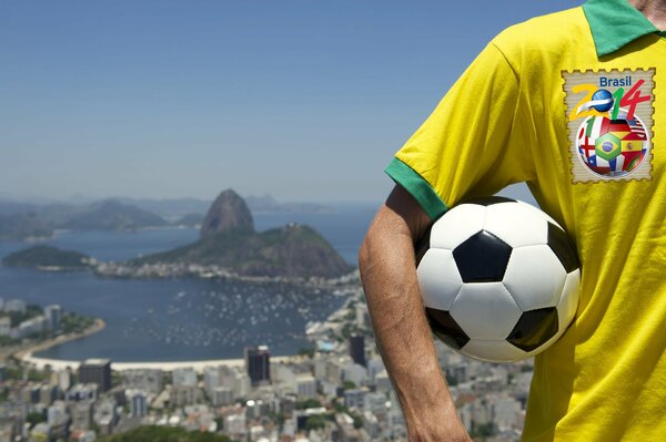 Brasilien-Logo auf dem Hintergrund der Berge