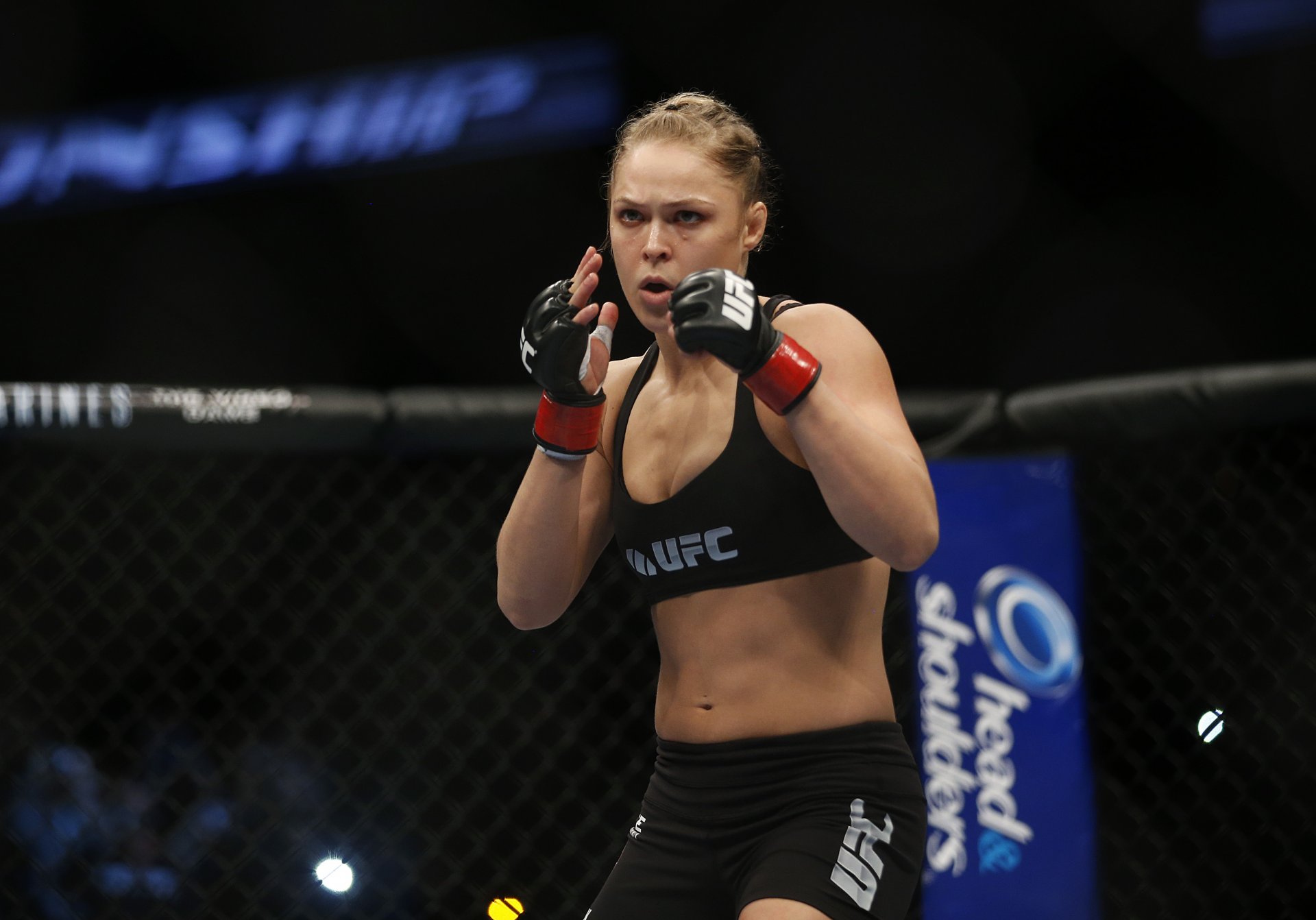 rosey rhonda gene rousey combattant de mma rowdy tueur de douleur championne de l ufc