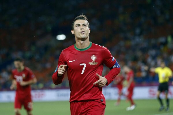 Ronaldo championnat d Europe 2012