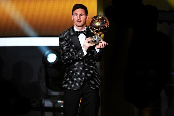 La estrella del fútbol en 2012 fue reconocida como el mejor jugador del Barcelona