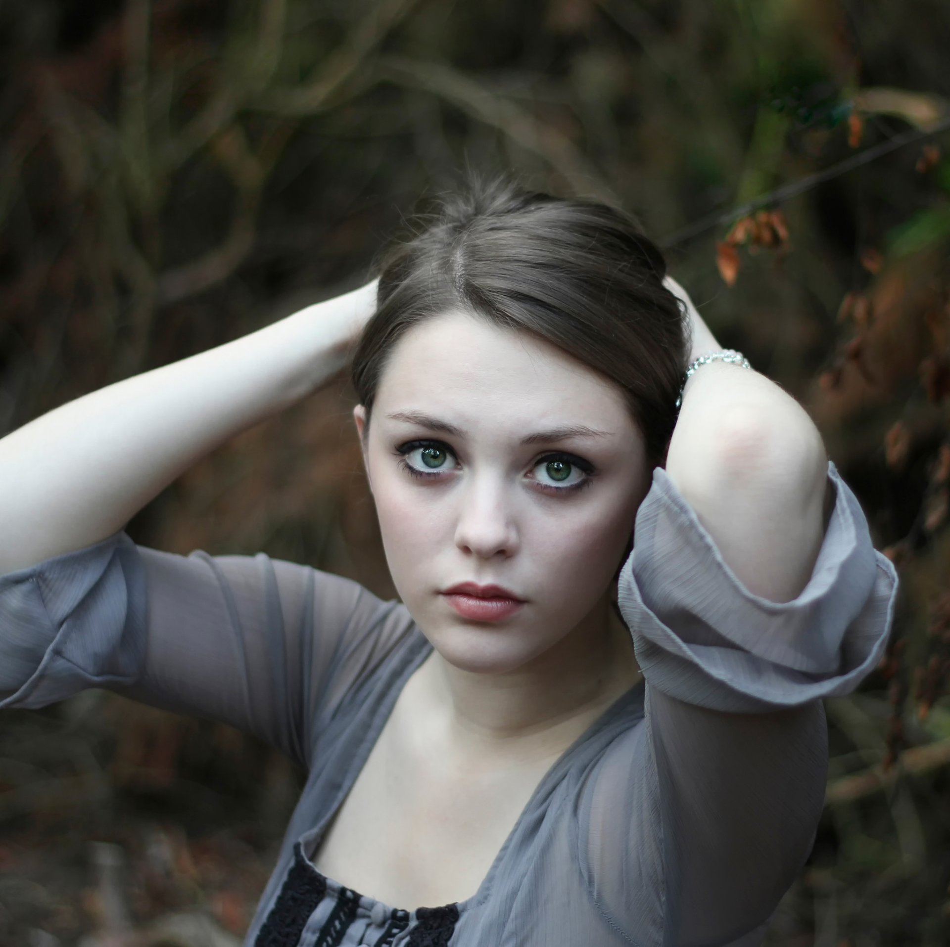 imogen portrait aux yeux verts