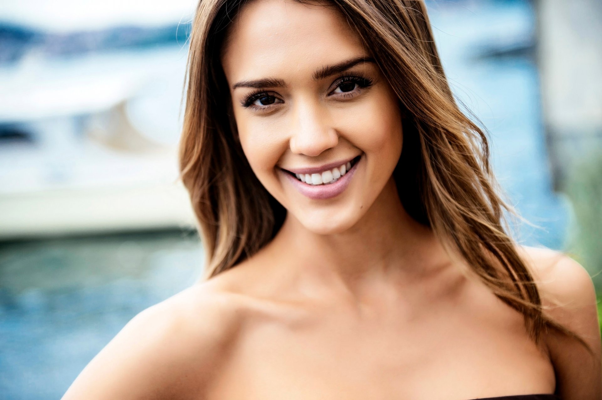 jessica alba actrice brune fille visage sourire