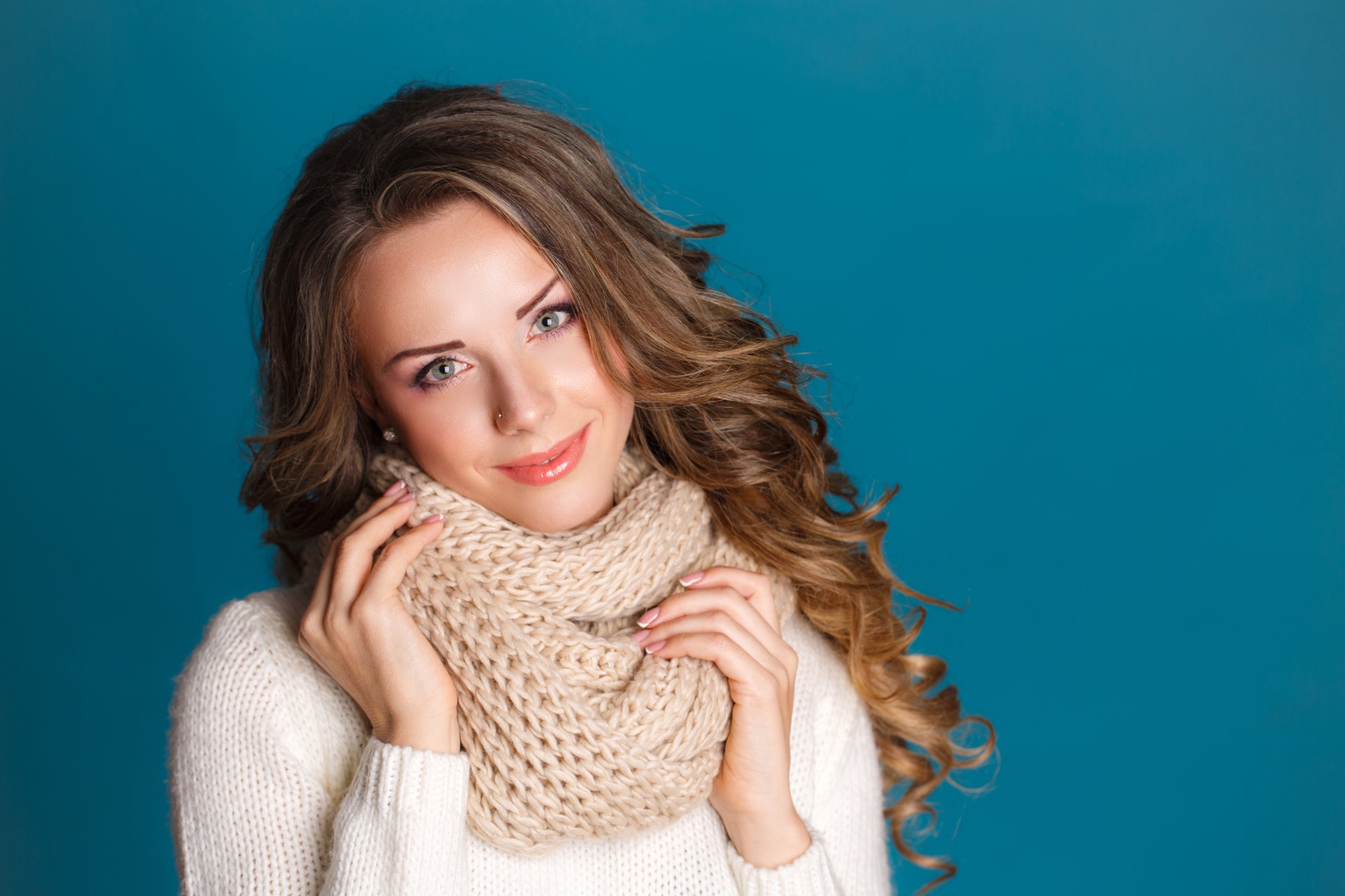 girl view hair curls green eyes lips face hands jacket scarf mating background