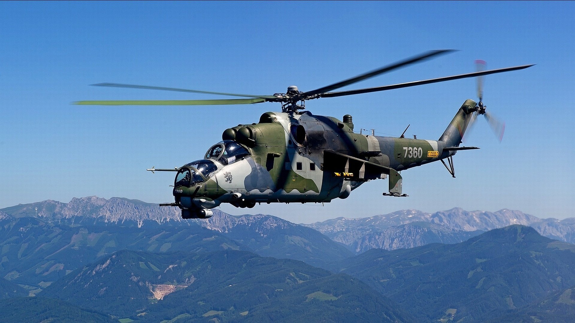 mi-24 hind crocodile mountains transport-combat helicopter