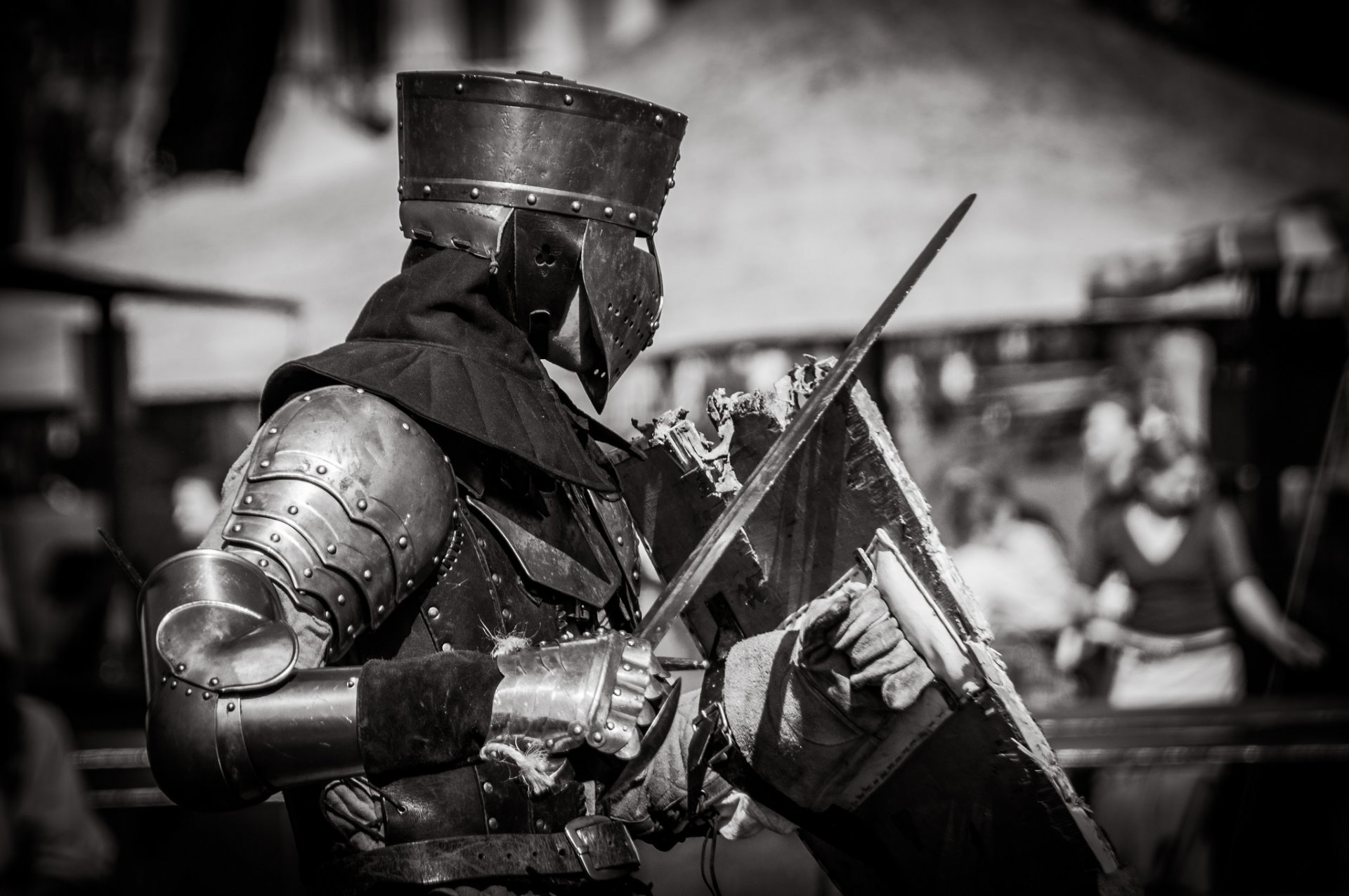 krieger rüstung helm schwert schild