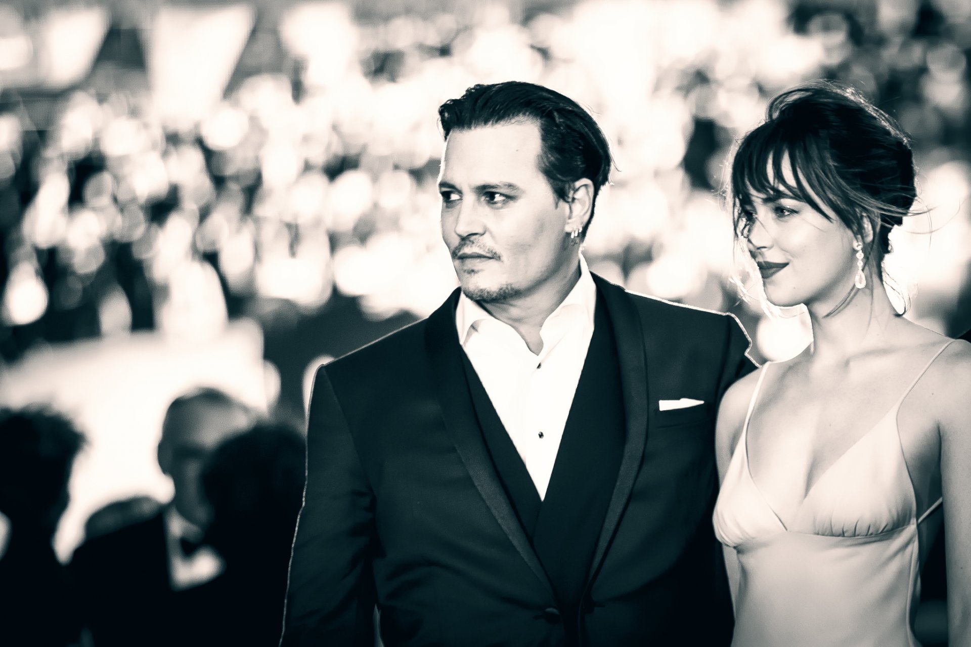 Johnny Depp Dakota Johnson black mass black mass premiere