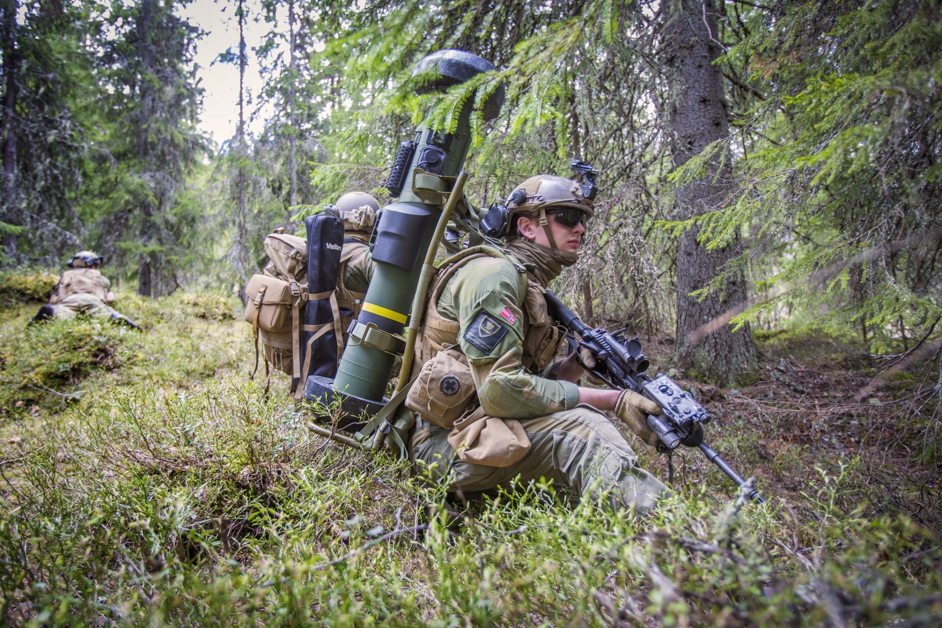 ejército noruego soldados armas