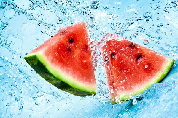 Saftige erfrischende Wassermelonenscheiben