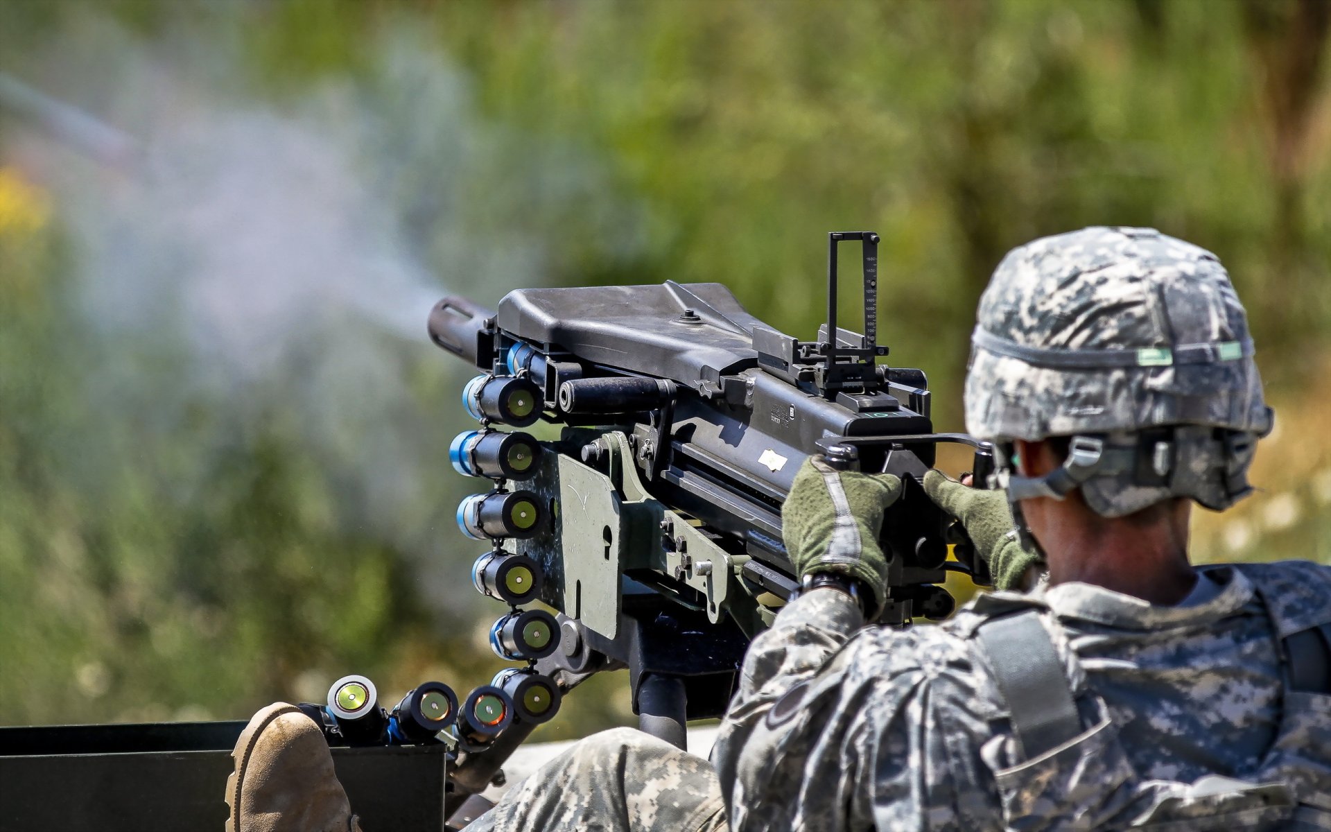 mk 19 lance-grenades automatique soldat armée