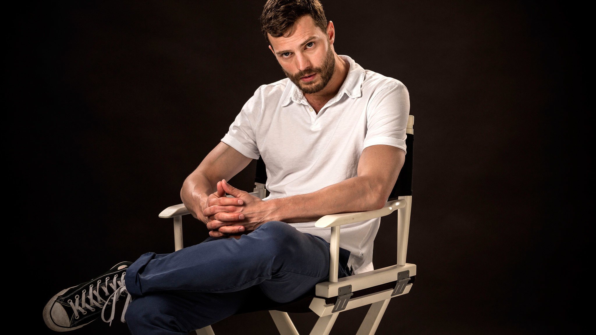 jamie dornan sesja zdjęciowa dla gazety los angeles time