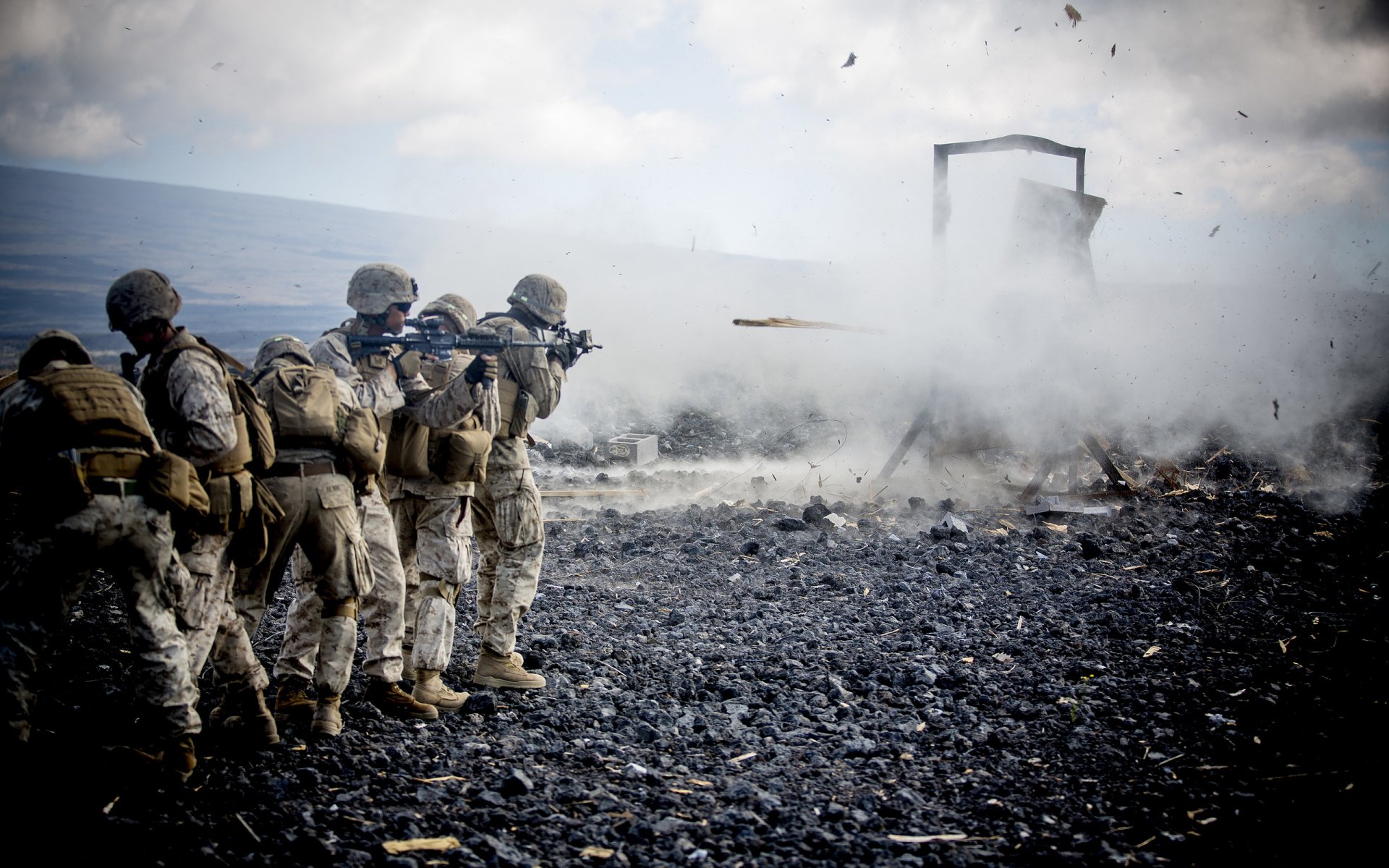 soldaten armee waffen