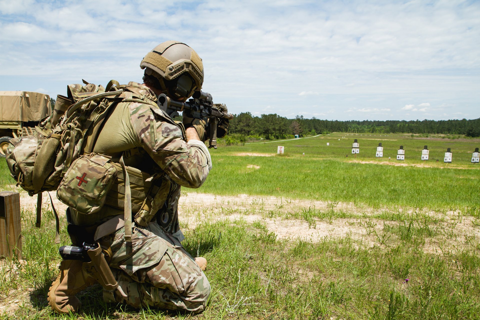 vereinigte staaten von amerika spezialeinheiten soldaten waffen