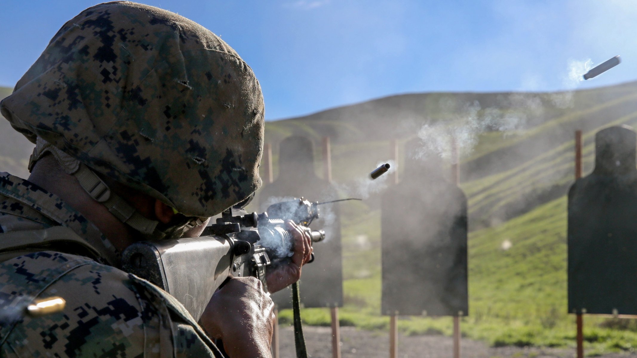 soldado armas ejército