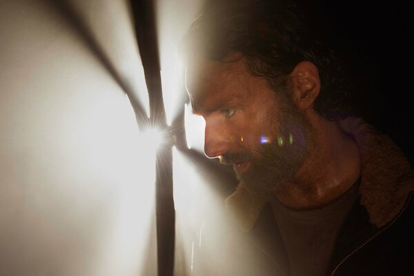 Andrew Lincoln como Rick Grimes de the Walking Dead