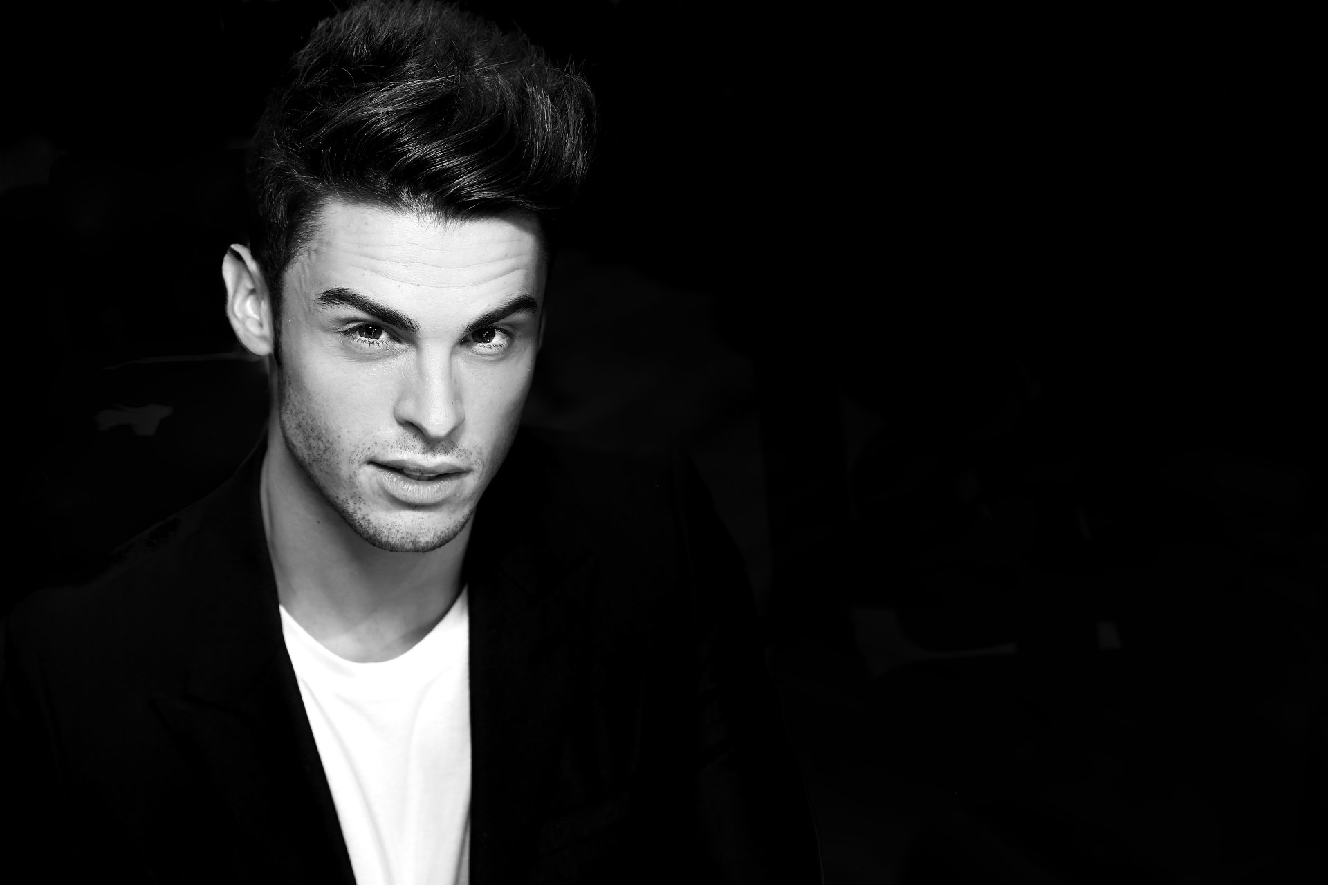 baptiste giabiconi baptiste giabiconi francuska piosenkarka modelka twarz męskiej linii chanel coca cola light