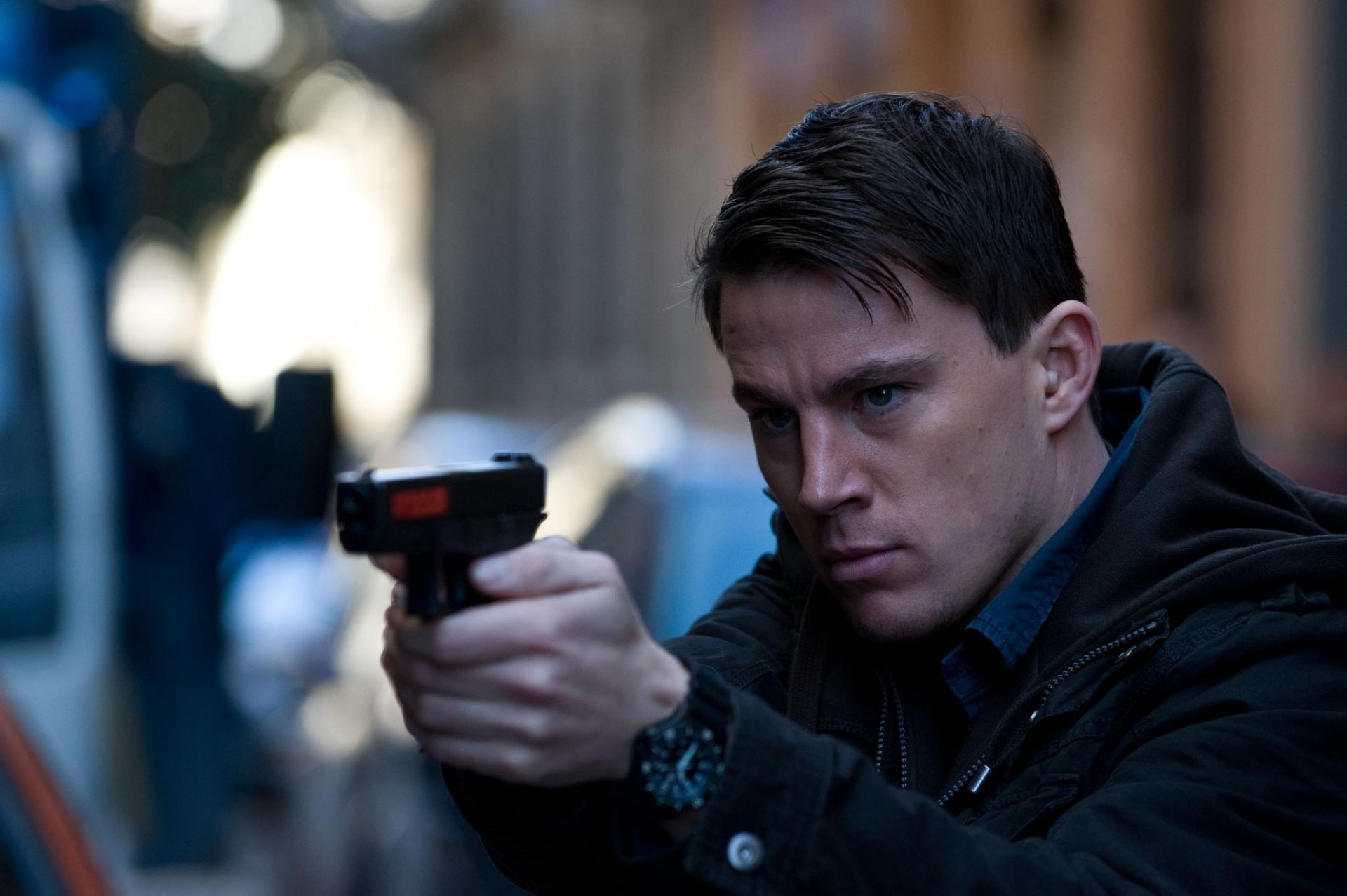 channing tatum men actor knockout gun