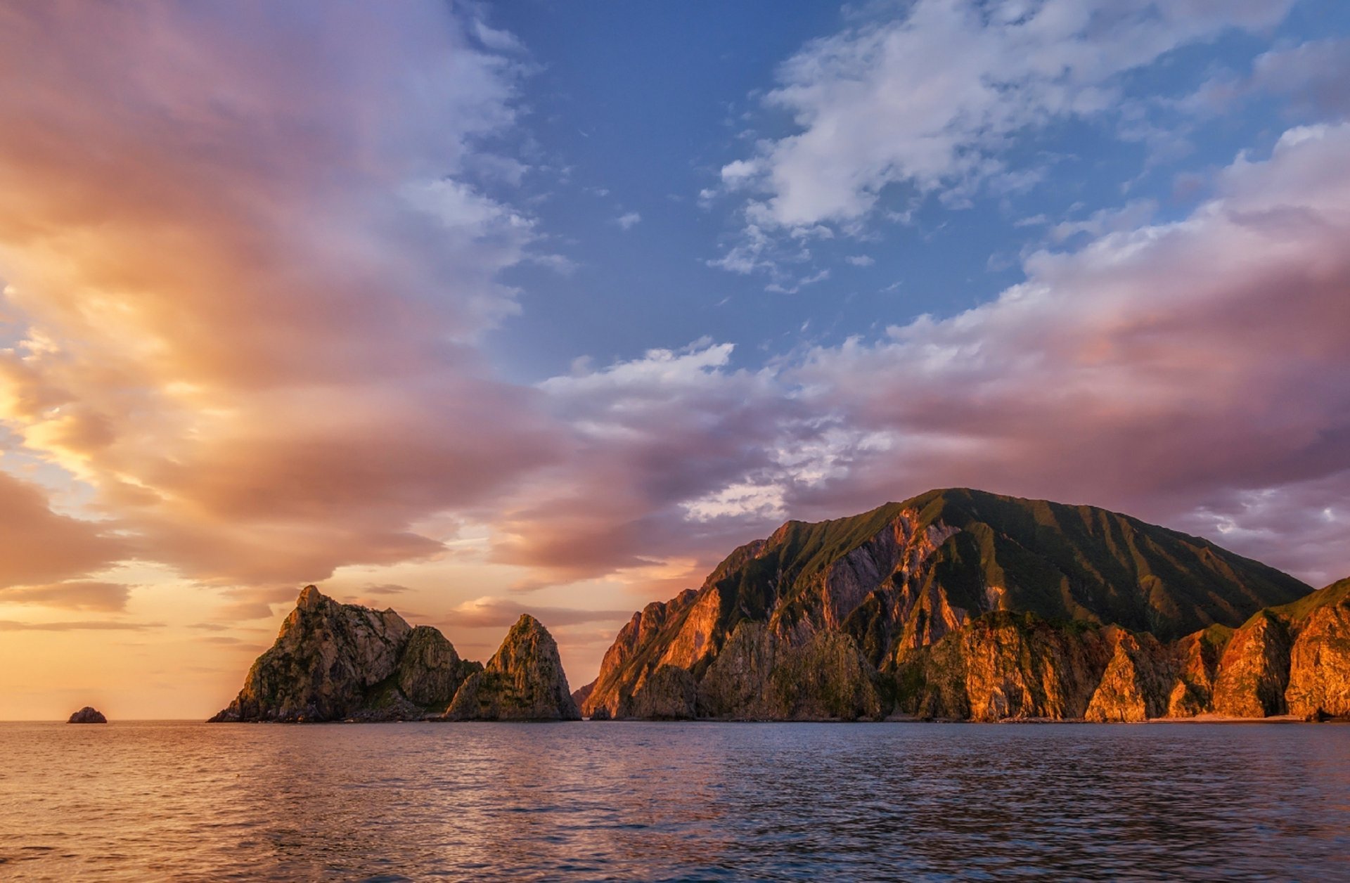 costa este kamchatka andrei grachev océano pacífico rocas cielo amanecer