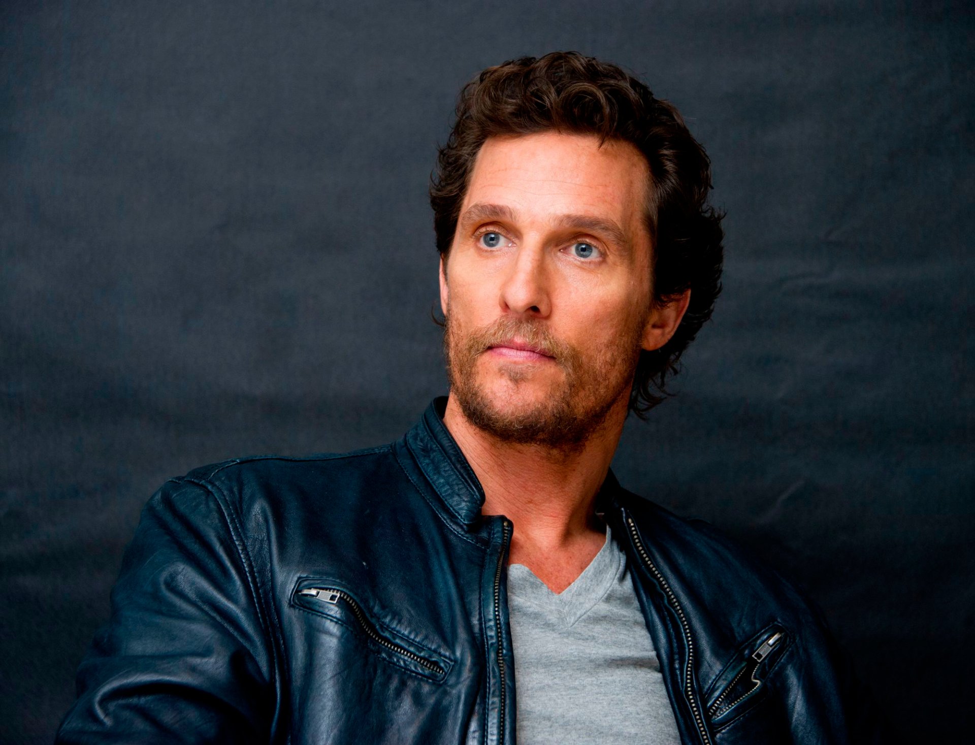 matthew mcconaughey conférence de presse interstellaire