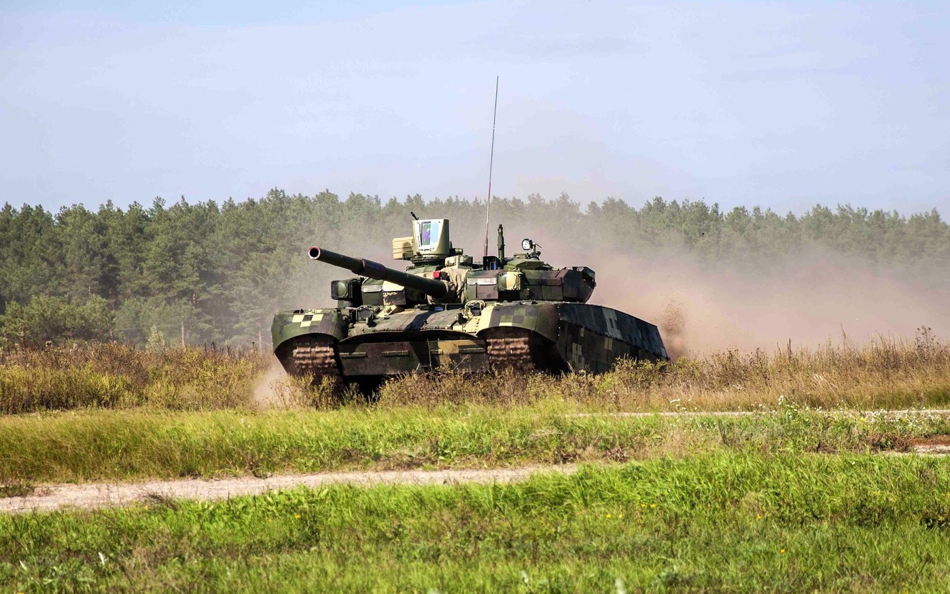 ucraina carro armato oplot t 84m principale pesante