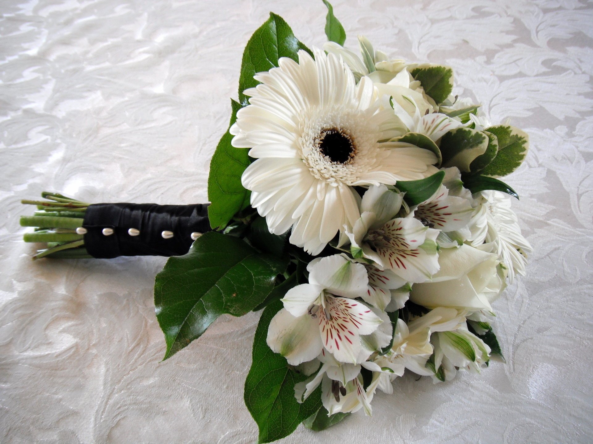 alstroemeria gerbera fiore bouquet matrimonio fiori