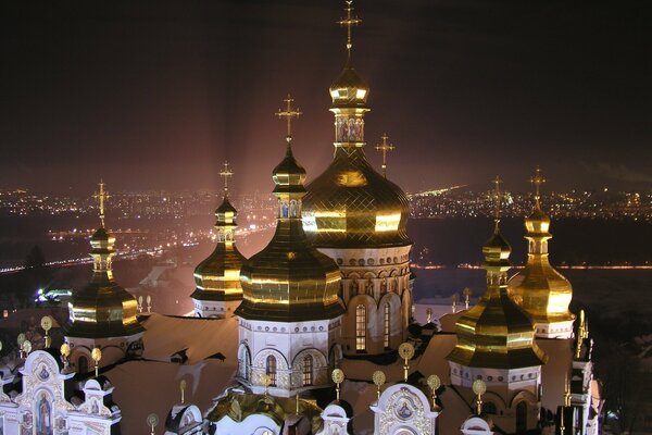 Foto del laurel en Kiev en las luces