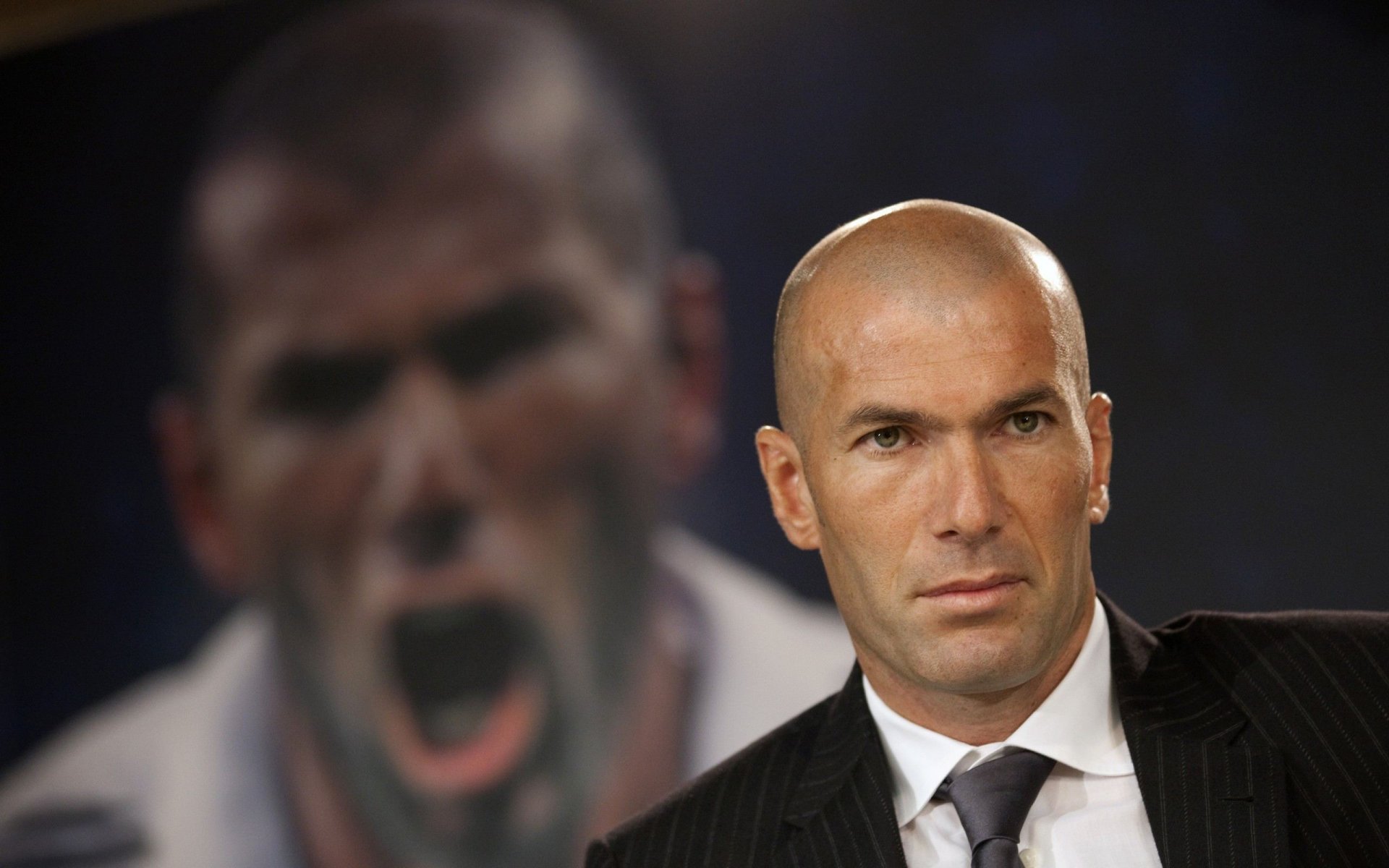 zinedine zidane zizou legend real madrid footballer man sport football