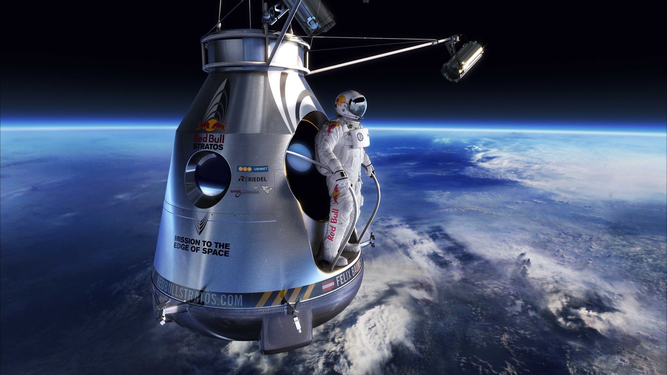 felix baumgartner sprung raum