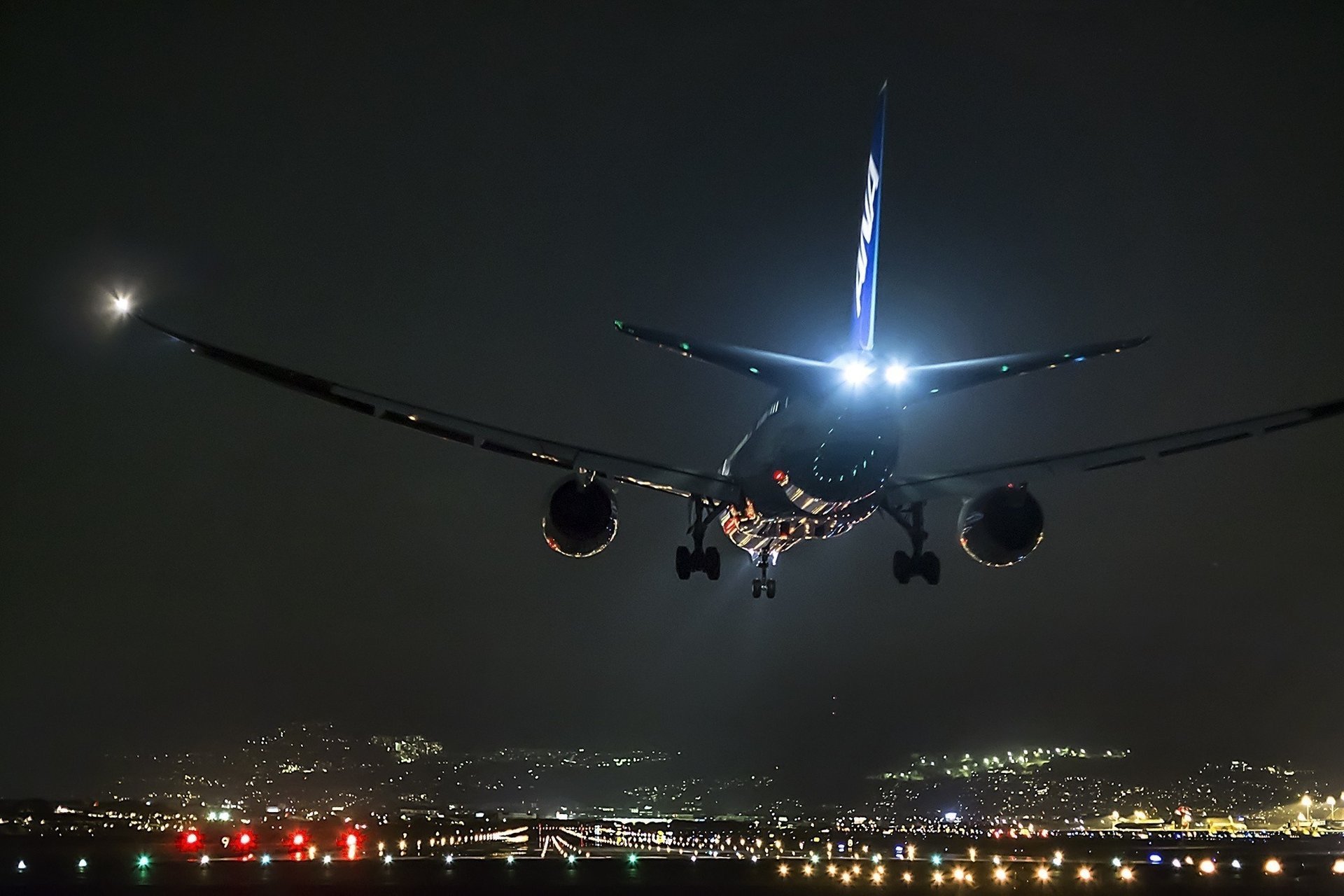 boeing flugzeug stadt flughafen startbahn