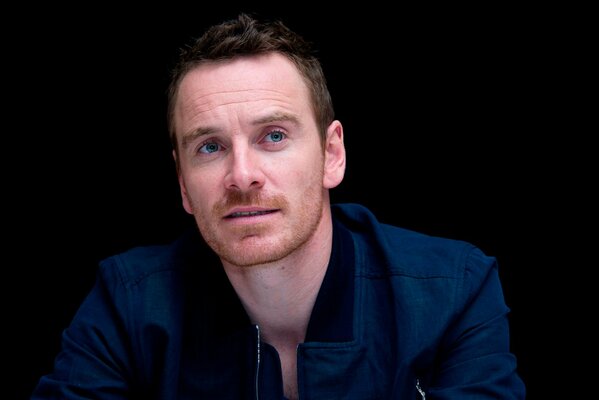 Michael Fassbender en la rueda de Prensa de x-Men: días del futuro pasado