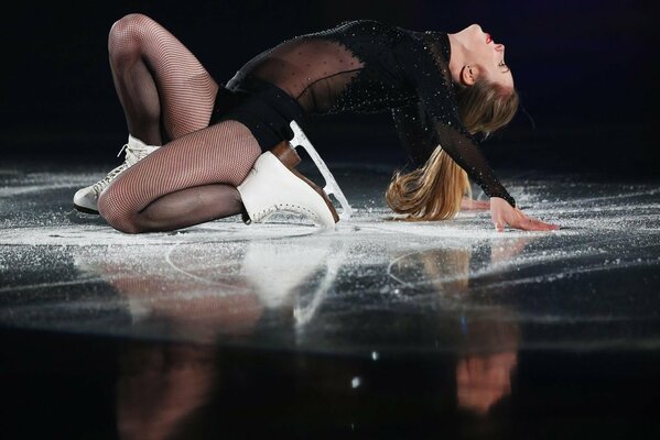 Patinage artistique filles sur glace