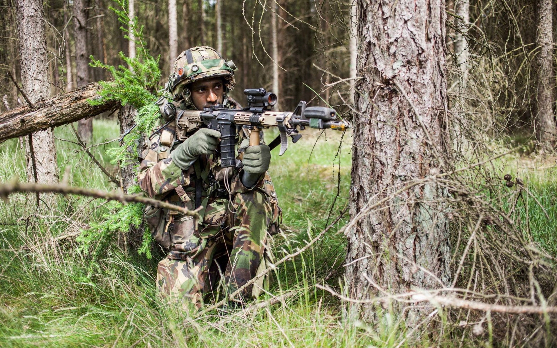 niederländische königliche armee soldat waffe