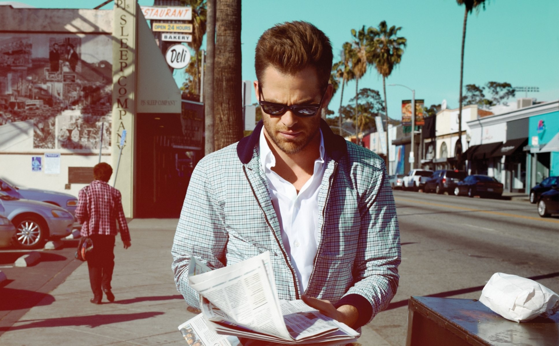 chris pine attore uomo occhiali