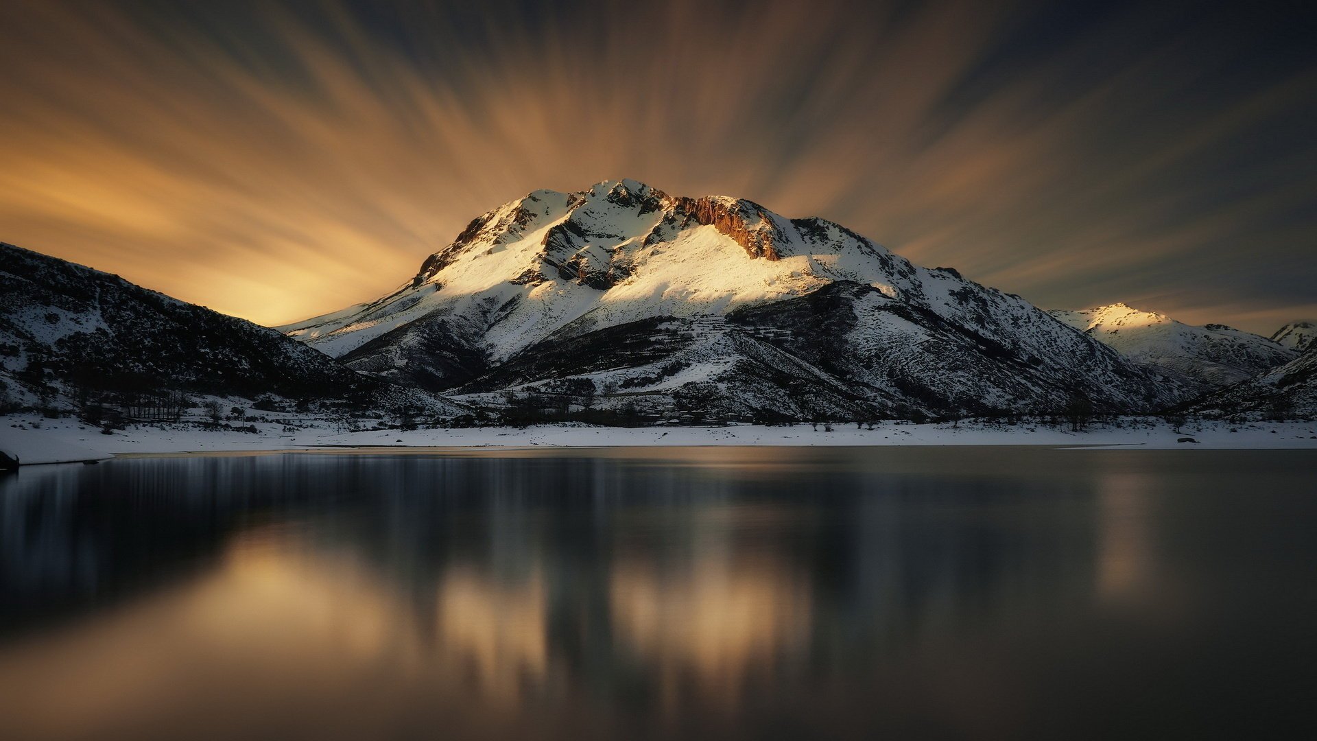 dawn in the mountains mountain lake snow