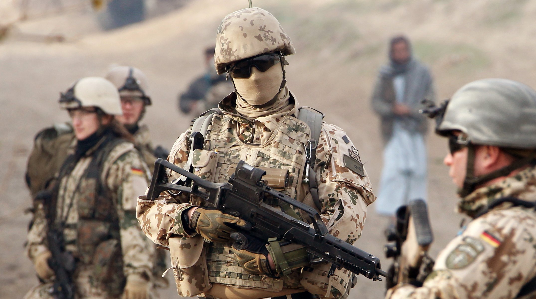 soldados bundeswehr alemania equipo armas