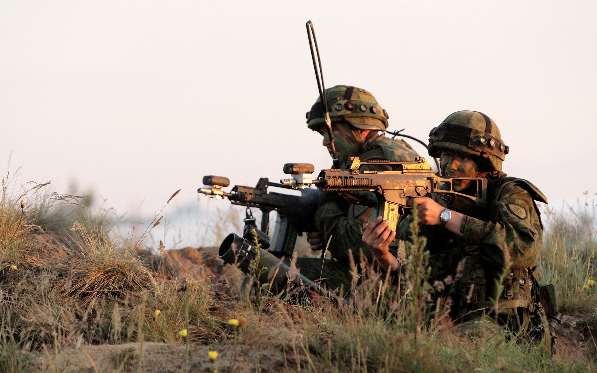 ejército lituano soldados armas