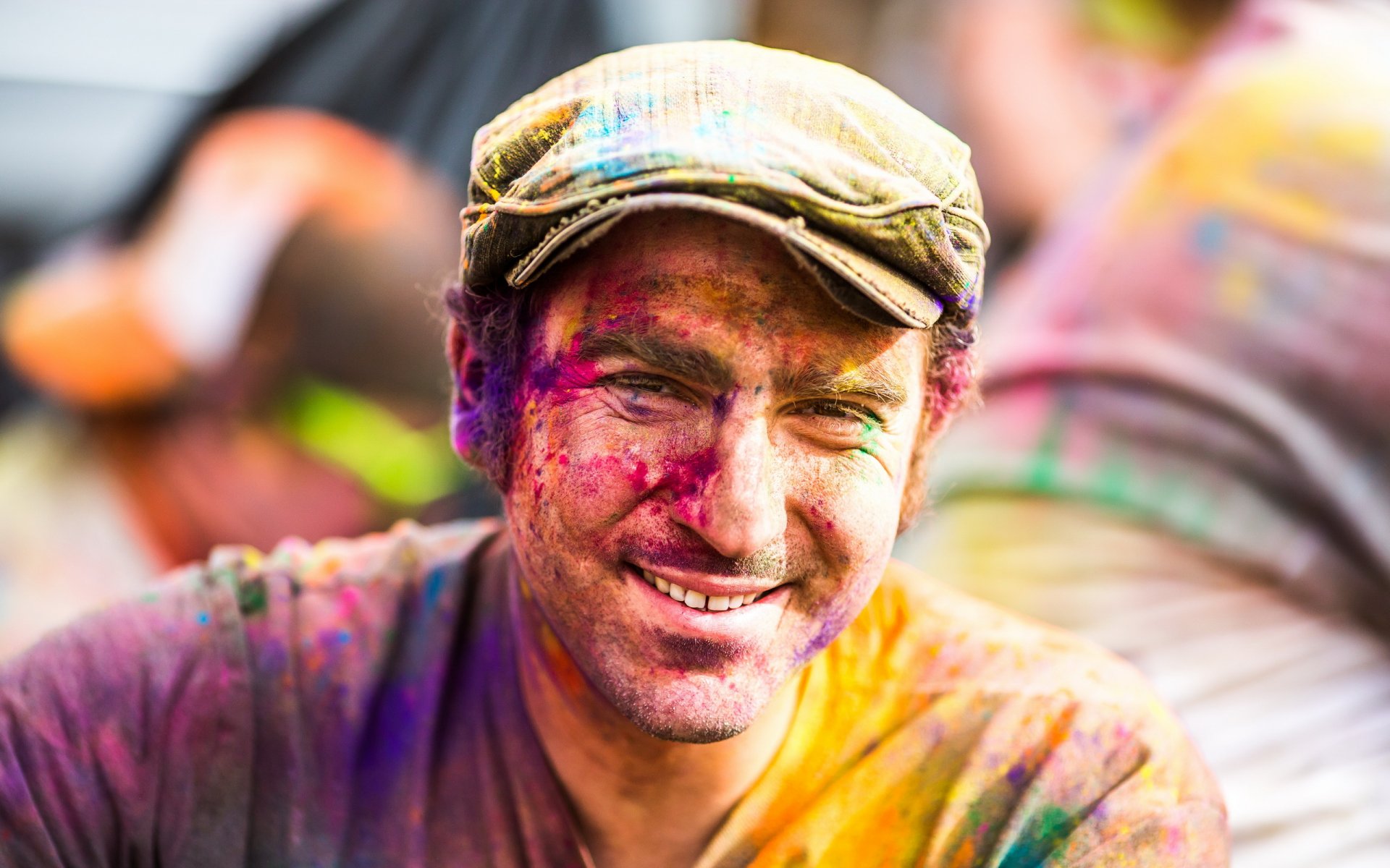 festival of colors men paint