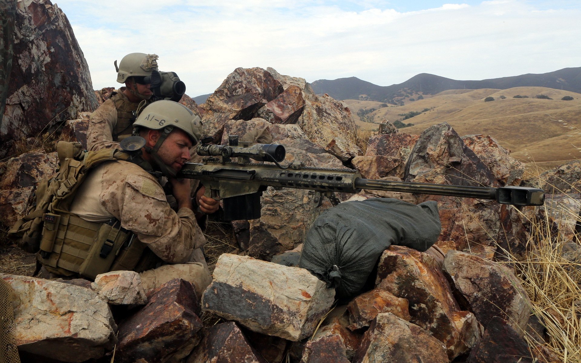 cuerpo de marines de los estados unidos soldados armas