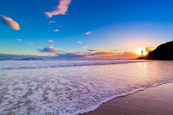 Lever du soleil sur la côte australienne