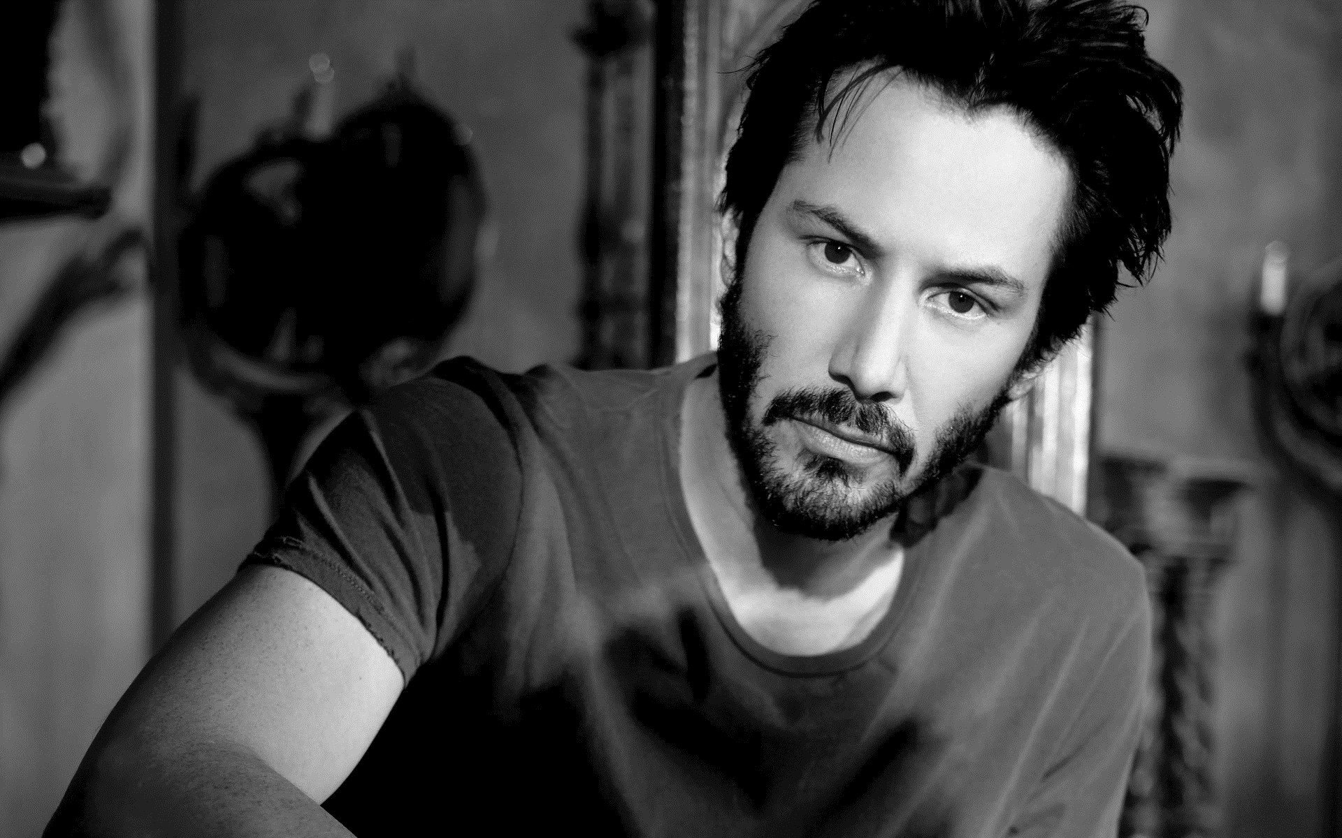 keanu reeves actor black-and-white background