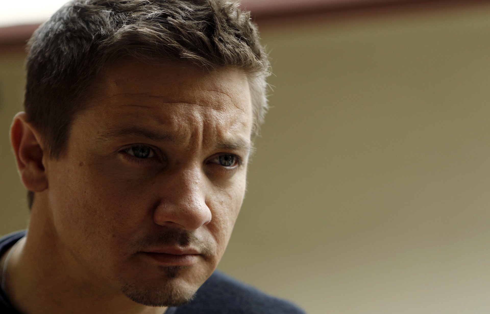 jeremy renner attore foto carta da parati ritratto