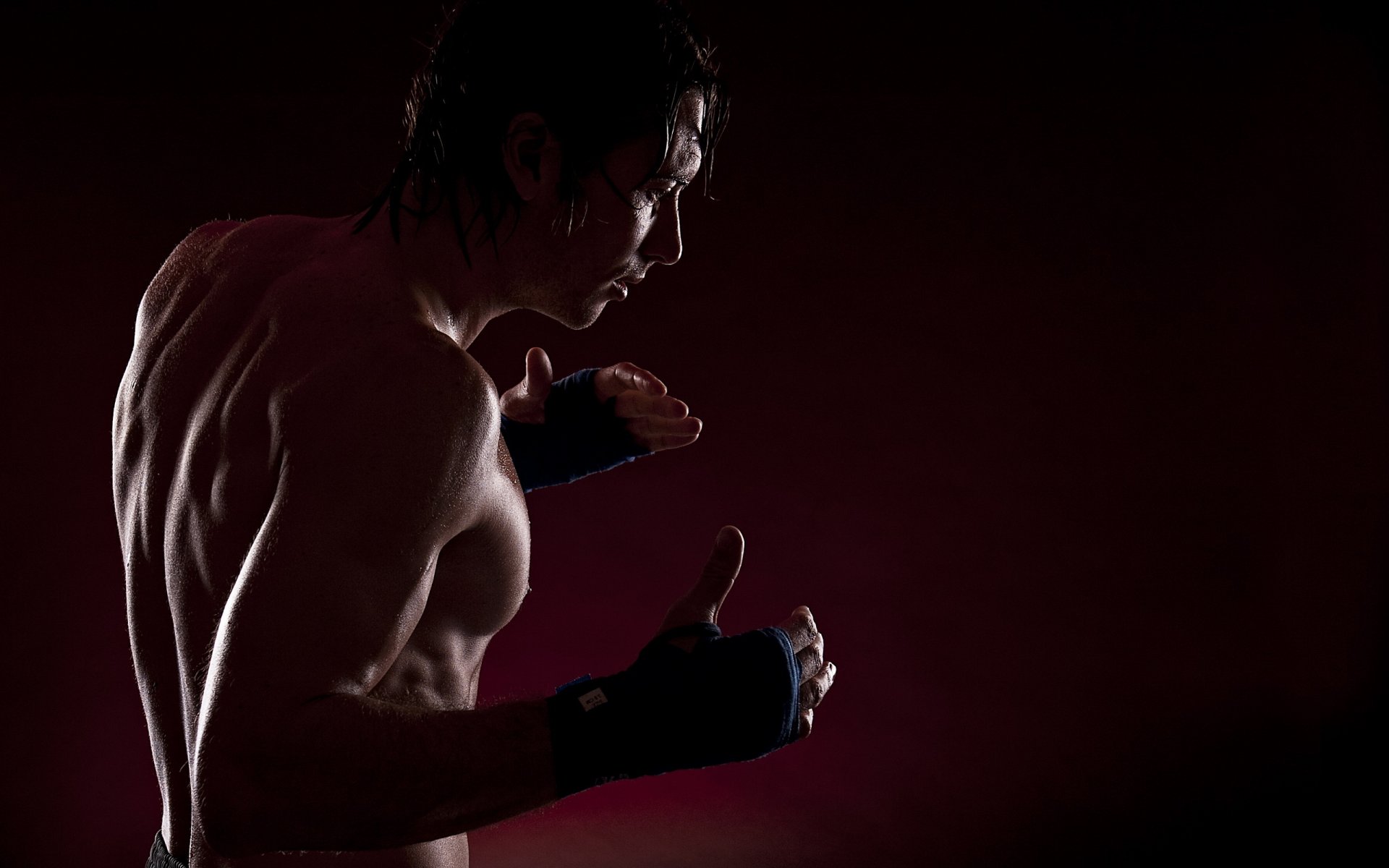 hombre fuerza entrenamiento