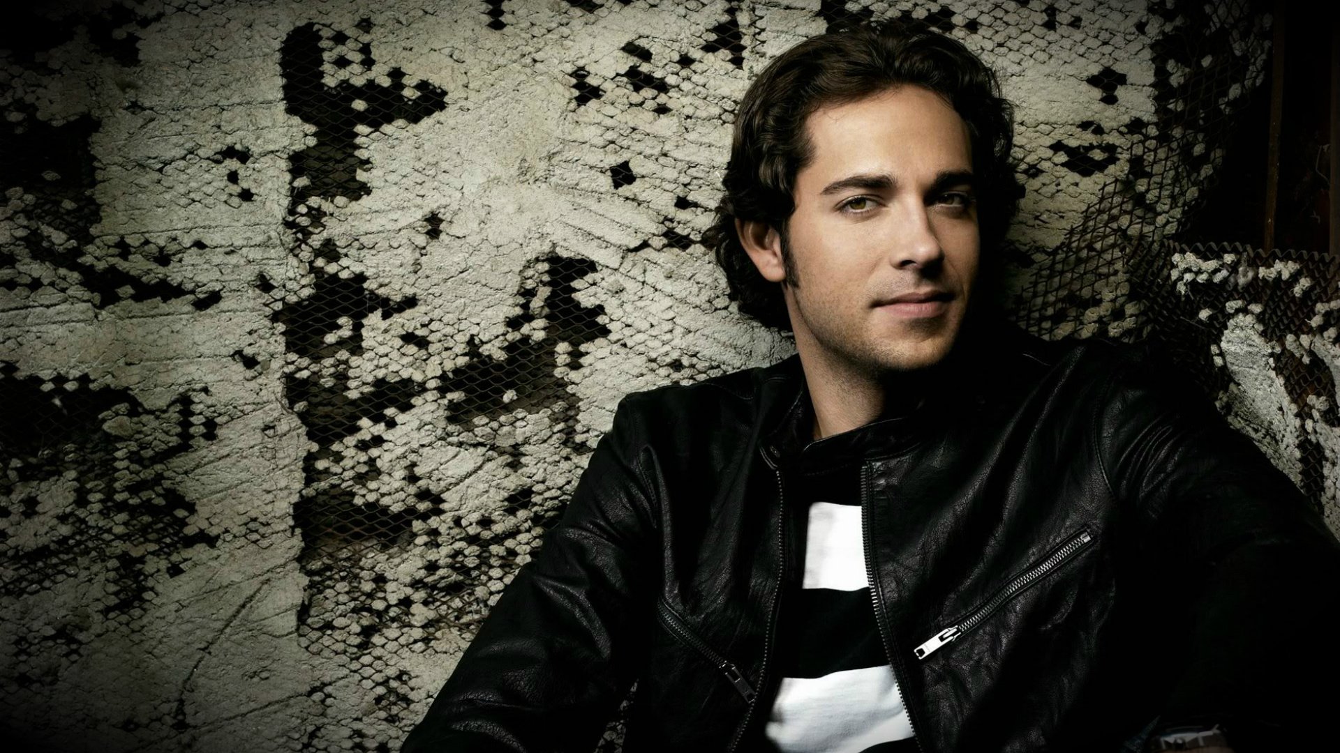 zachary levi patrón mundial bartowski fallout vegas arcade gannon actor americano américa estados unidos zachary levi levi chuck fallout nuevo vegas nuevo arcade gennon